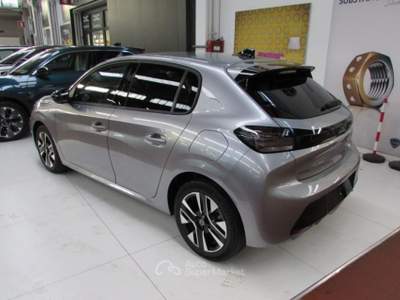 Peugeot 208 1.2 PureTech 100 Stop&Start 5 porte Allure KM.ZERO Grigio usata Rho