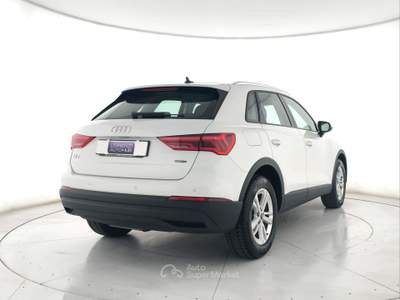 Audi Q3 Q3 40 2.0 tdi business quattro 200cv s-tronic acc+matrix Bianco usata Ghedi