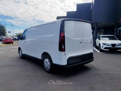 Maxus eDeliver3  n1 3.5t fwd mt l2h1 single sliding door base Bianco usata Torino