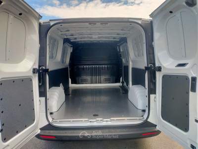 Maxus eDeliver3  n1 3.5t fwd mt l2h1 single sliding door base Bianco usata Torino