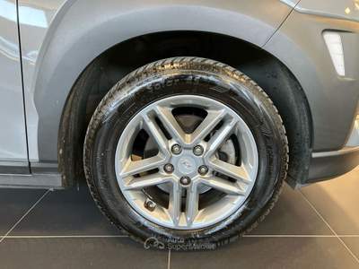 Hyundai Kona Kona 1.0 T-GDi 120cv XPossible 2WD my18 Grigio usata Como