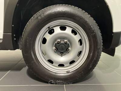 Dacia Duster Duster 1.0 tce Essential Gpl 4x2 100cv Bianco usata Como