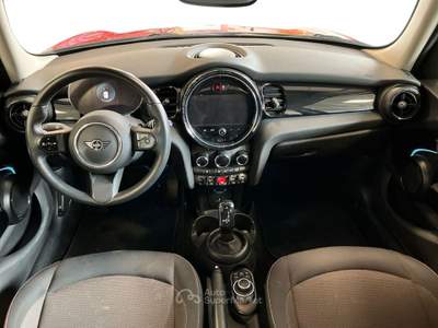 MINI Clubman Mini 5 Porte 1.5 Twin Power Turbo Cooper Essential Rosso usata Como