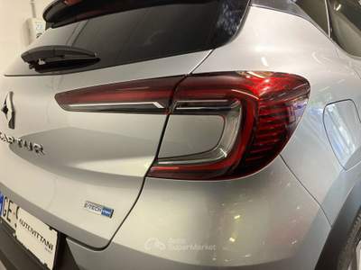 Renault Captur Captur 1.6 E-Tech hybrid Intens 145cv auto Grigio usata Como