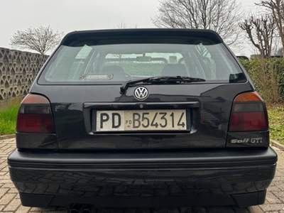 Volkswagen Golf Volkswagen Golf GTI 5p 2.0 cat. Targa ORO Nero usata Scorzè