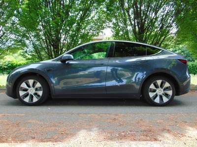 Tesla Model Y Model Y Long Range AWD Grigio usata Sant'Ilario d'Enza