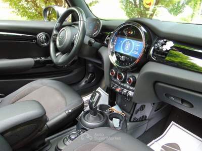 MINI Clubman Mini 1.5 Cooper Essential Cabrio Argento usata Sant'Ilario d'Enza