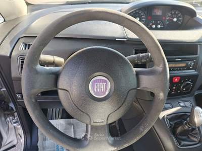 Fiat Idea Idea 1.4 Dynamic Gpl Grigio usata Striano