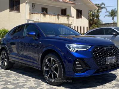 Audi Q3 SPB S Line interno ed esterno 2.0 TDI 150CV s-tronic 35 Blu/Azzurro usata Borgetto