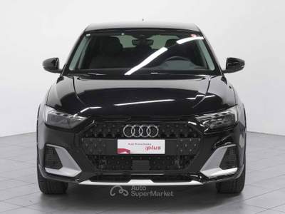 Audi A1 Allstreet 1.0 TFSI Admired Nero usata Cantù