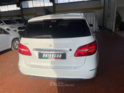 Mercedes-Benz Classe B Classe B 180 Executive Bianco usata Mirano