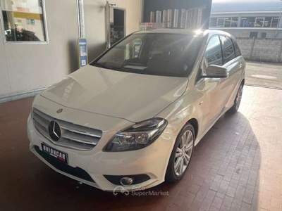Mercedes-Benz Classe B Classe B 180 Executive Bianco usata Mirano