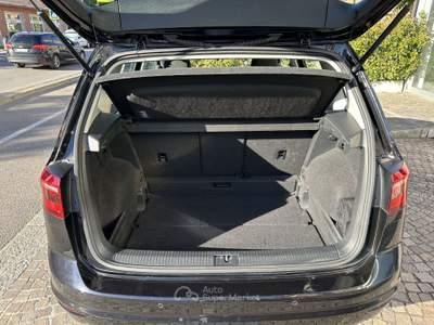 Volkswagen Golf Golf VII Sportsvan 1.6 tdi Highline Executive 110cv Nero usata Ferrara