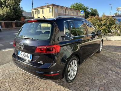 Volkswagen Golf Golf VII Sportsvan 1.6 tdi Highline Executive 110cv Nero usata Ferrara
