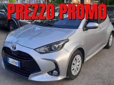 Toyota Yaris PREZZO PROMO Neopatentati Argento usata Padova