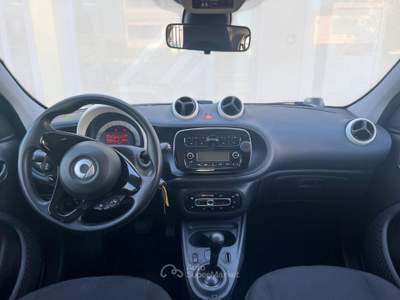 Smart ForFour 70 1.0 twinamic Youngster Bianco usata Pisa