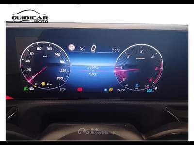 Mercedes-Benz Classe A 180 D Advanced Plus AMG Line 8G-DCT Bianco usata Lucca