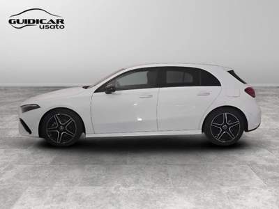 Mercedes-Benz Classe A 180 AMG Line Advanced Plus Digital Edition 7G-DCT Bianco usata Lucca