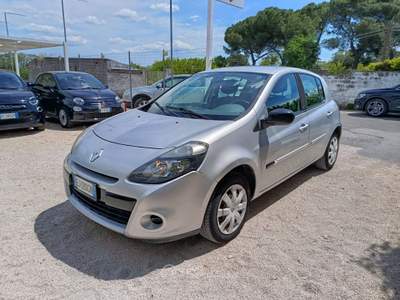 Renault Clio 5 porte Dynamique Argento usata Altamura
