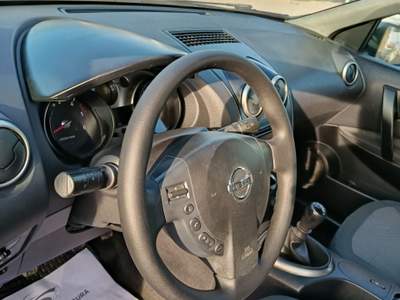 Nissan Qashqai Tekna Grigio usata Altamura