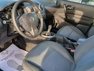 Nissan Qashqai Tekna Grigio usata Altamura