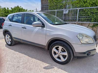 Nissan Qashqai Tekna Grigio usata Altamura