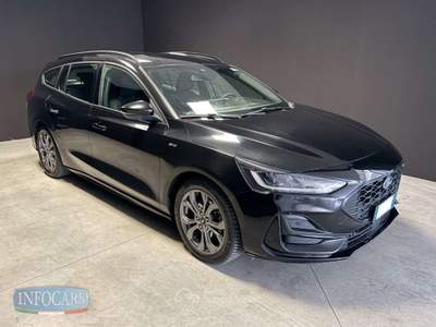 Ford Focus SW 1.0 EcoBoost 155 CV Powershift ST-line Nero usata Este