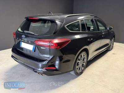 Ford Focus SW 1.0 EcoBoost 155 CV Powershift ST-line Nero usata Este