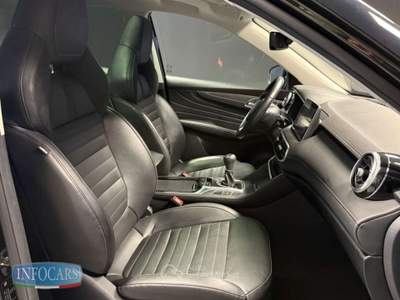 MG HS 1.5T-GDI Luxury 162 cv - PROMO Nero usata Este