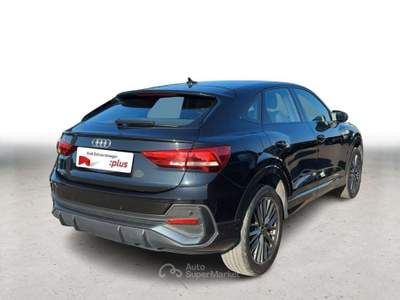 Audi Q3 Sportback 45 1.4 tfsi e S-line S-tronic Identity black  2022 19" Nero usata Monte Compatri
