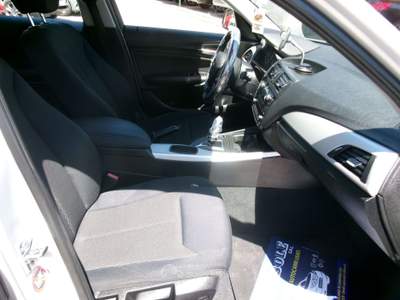 BMW Serie 1 118d 118 SERIE 1 118D 2.0 143CV E5 URBAN *AUTOMATICA* 94000 KM CERTIFICATI Argento usata Giugliano in Campania