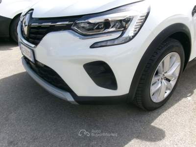 Renault Captur CAPTUR 1.0 TCE GPL DI SERIE 100cv INTENS 98000 KM Bianco usata Giugliano in Campania
