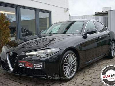 Alfa Romeo Giulia 2.2 Turbodiesel 180 CV AT8 Super + Garanzia Nero usata Roma