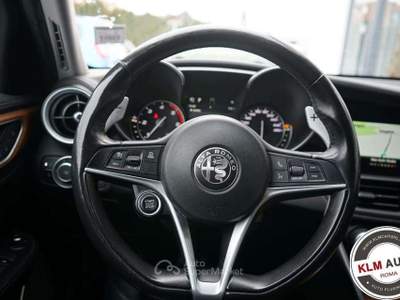Alfa Romeo Giulia 2.2 Turbodiesel 180 CV AT8 Super + Garanzia Nero usata Roma