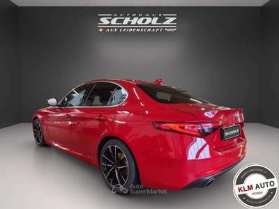 Alfa Romeo Giulia 2.0 Turbo 200 CV AT8 Super GARANZIA!!! Rosso usata Roma