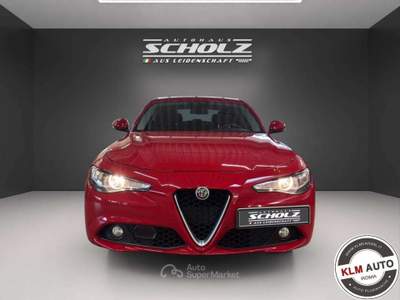 Alfa Romeo Giulia 2.0 Turbo 200 CV AT8 Super GARANZIA!!! Rosso usata Roma