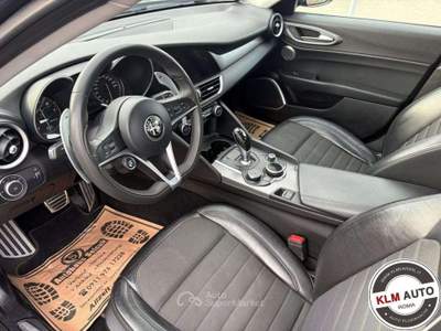 Alfa Romeo Giulia 2.0 Turbo 200 CV AT8 Super Nero usata Roma