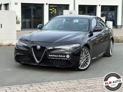 Alfa Romeo Giulia 2.0 Turbo 200 CV AT8 Super Nero usata Roma