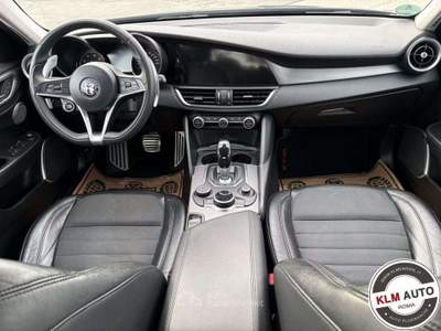 Alfa Romeo Giulia 2.0 Turbo 200 CV AT8 Super Nero usata Roma