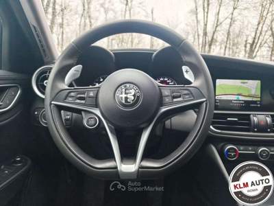 Alfa Romeo Giulia 2.0 Turbo 200 CV AT8 Super Nero usata Roma