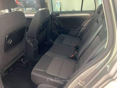 Volkswagen Golf Golf VII Sportsvan Sportsvan 1.4 tsi Comfortline Business 125cv Argento usata Villasanta