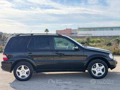 Mercedes-Benz Classe A ML 400 CDI V8 AMG Nero usata San Vito dei Normanni