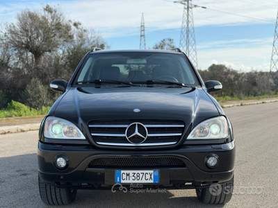 Mercedes-Benz Classe A ML 400 CDI V8 AMG Nero usata San Vito dei Normanni