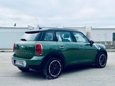 MINI Cooper Countryman Cooper D Countryman 1.6 Park Lane Plus Verde usata San Vito dei Normanni
