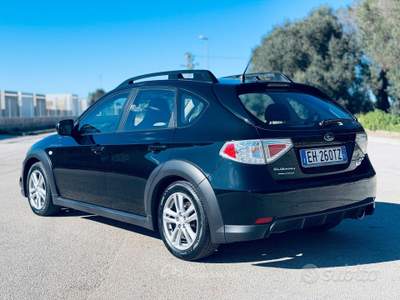 Subaru Impreza Sport Dynamic MANIACALE Nero usata San Vito dei Normanni