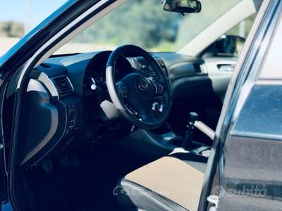 Subaru Impreza Sport Dynamic MANIACALE Nero usata San Vito dei Normanni