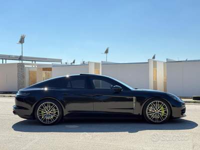 Porsche Panamera 2.9 4 E-Hybrid Platinum Edition Nero usata San Vito dei Normanni
