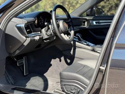 Porsche Panamera 2.9 4 E-Hybrid Platinum Edition Nero usata San Vito dei Normanni
