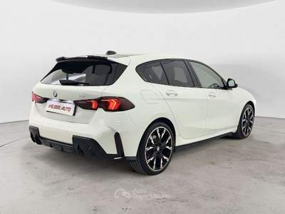 BMW Serie 1 120 120 Serie 1 F70 48V MSport Pro auto Bianco usata Milano