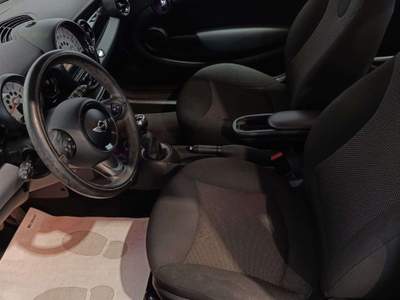 MINI 1.5 Cooper D Hype 5 MINI COOPER D NEOPATENTATI Beige usata Cornaredo